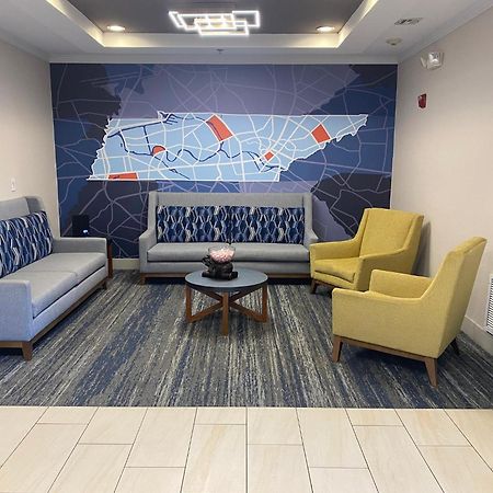 Holiday Inn Express & Suites Dyersburg By Ihg Εξωτερικό φωτογραφία